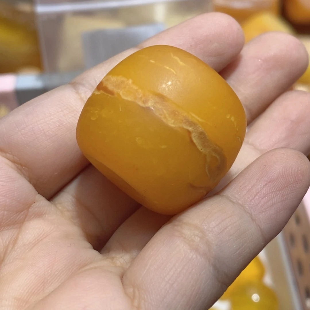 无***8定制琥珀蜜蜡原石