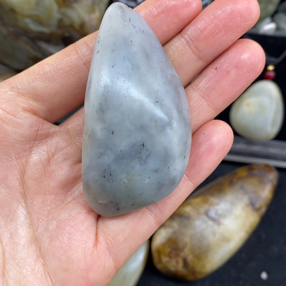 未镶嵌和田玉挂件