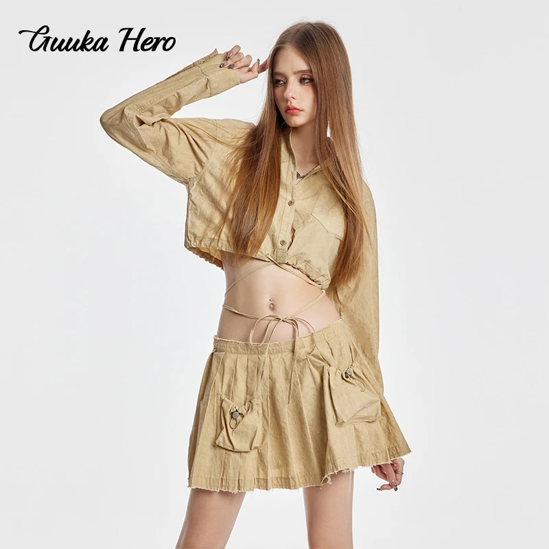 GUUKA HERO卡其色方领短款长袖衬衫百褶裙女套装 C60535 Q60536