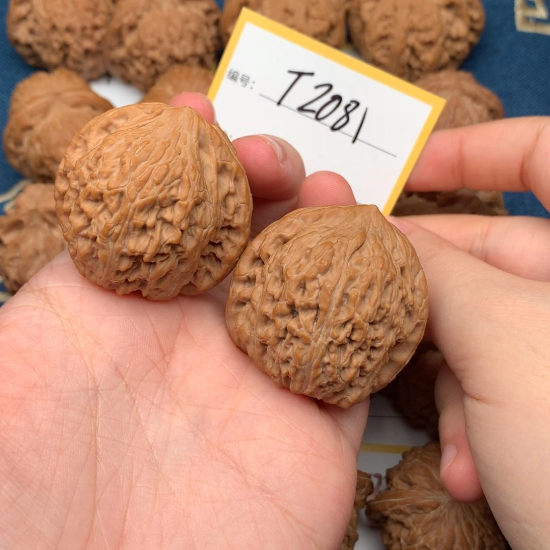 把件文玩核桃40绣球 2081