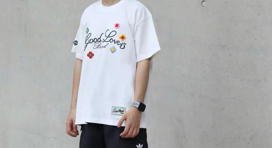 GO立体刺绣标语轻奢时尚高级感短袖T恤