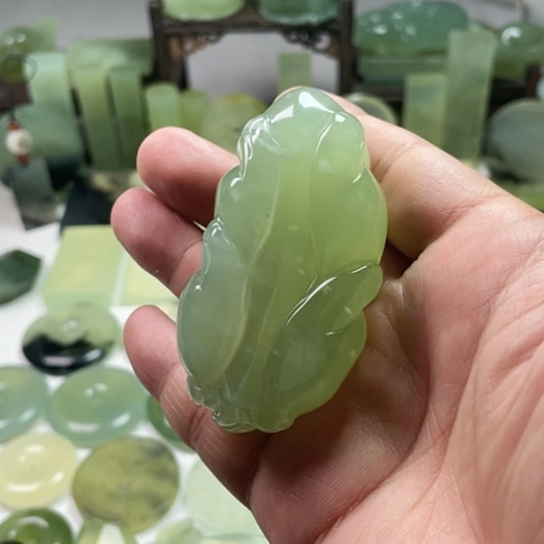 【闪购商品】未镶嵌岫玉挂件修**者