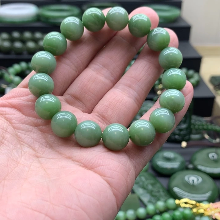 手链未镶嵌和田玉（碧玉）
