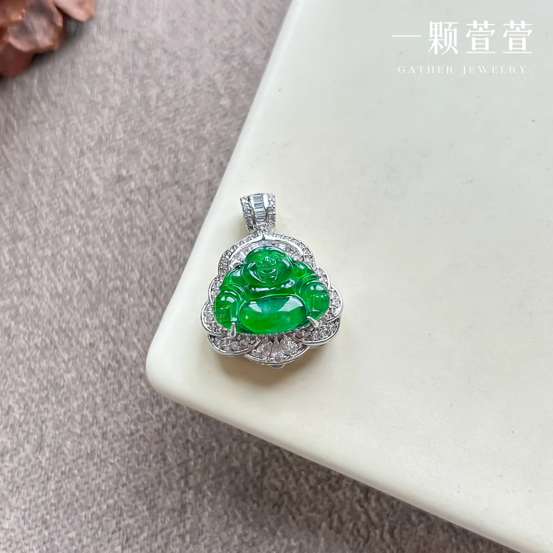 【青山绿佛】一颗萱萱翡翠佛公吊坠时尚精致满绿百搭设计580088