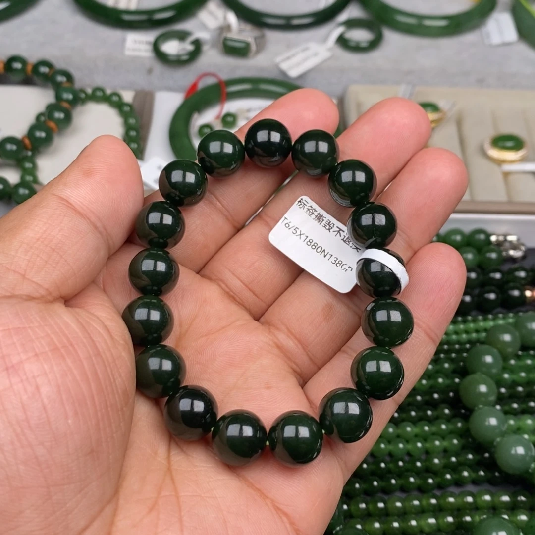 未镶嵌手串和田玉（碧玉）12m m