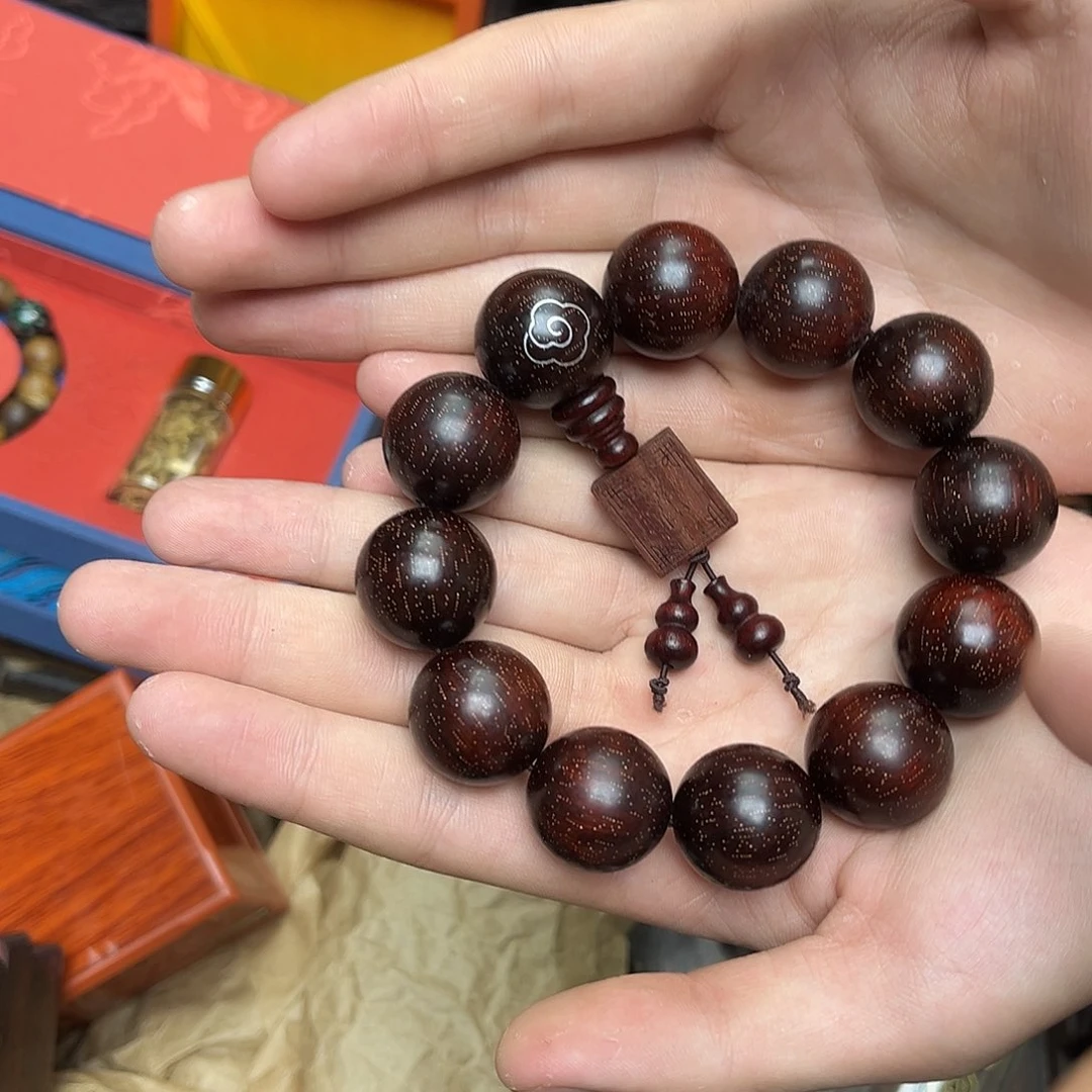 大叶紫檀（黑酸枝木类）