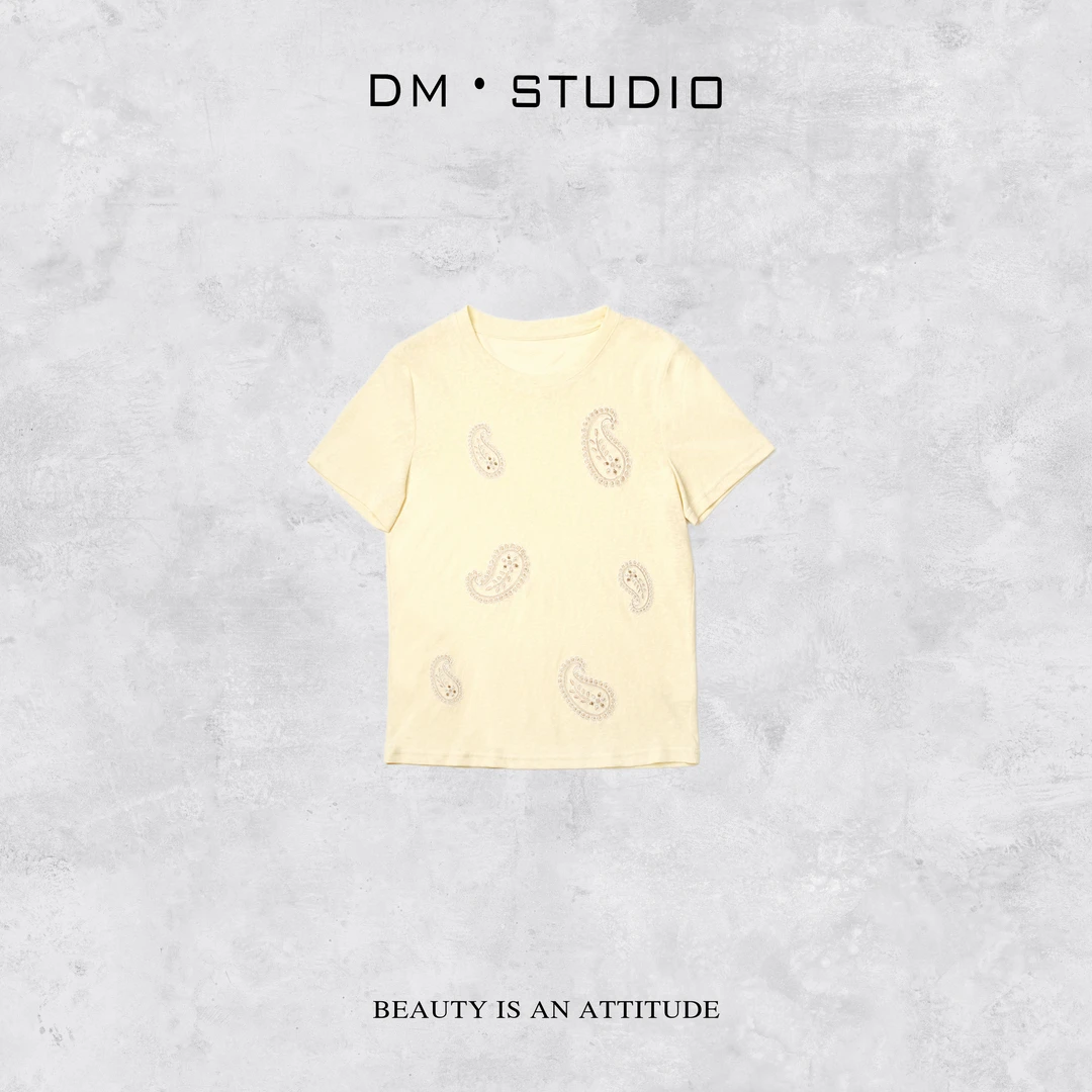 DEDM－DM•STUDIO/夏季减龄个性刺绣腰果花圆领短袖上衣T恤（82516）