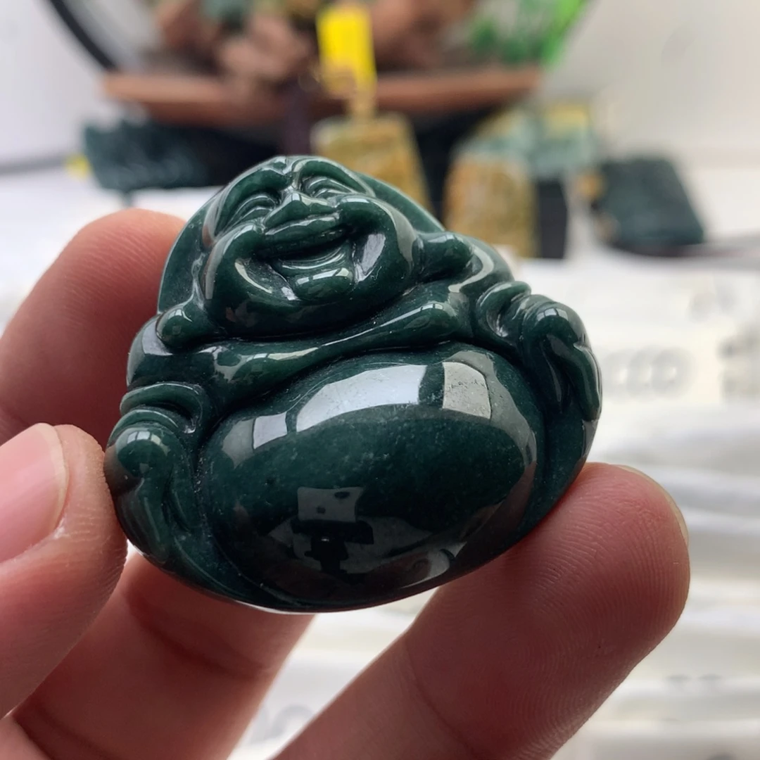 颈饰未镶嵌翡翠佛公