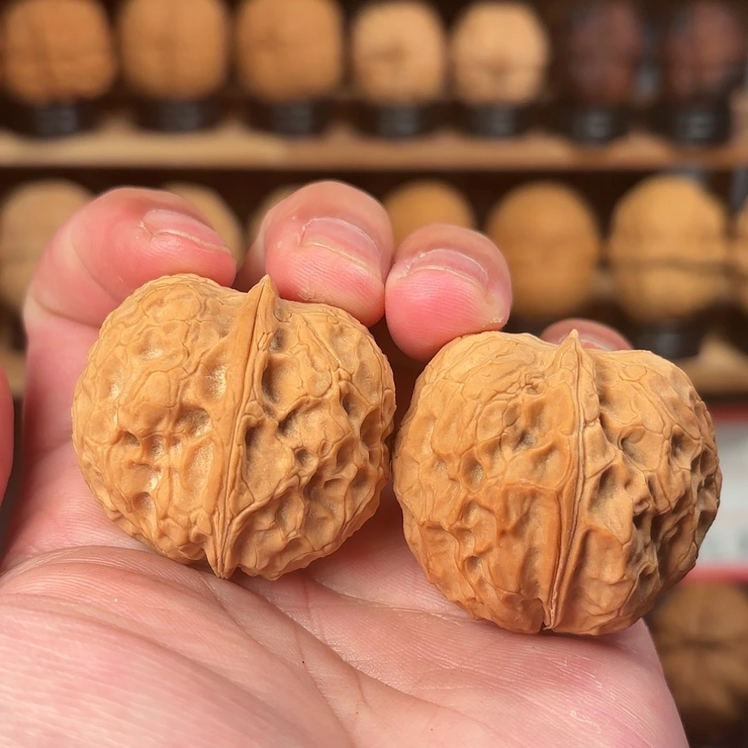 文玩核桃吊坠微瑕