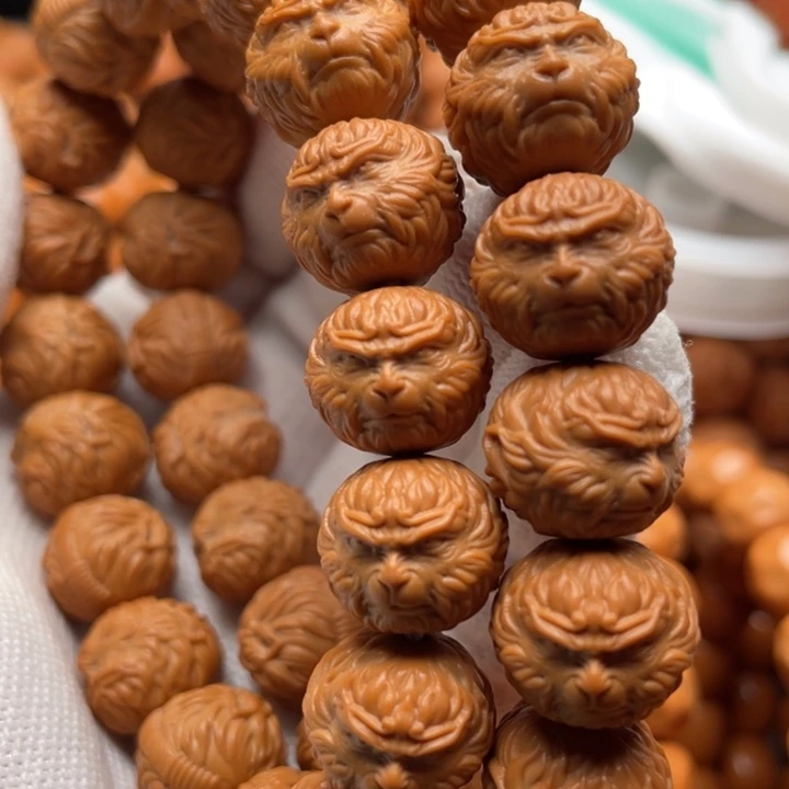 猴头核桃吊坠夜*斗战胜佛