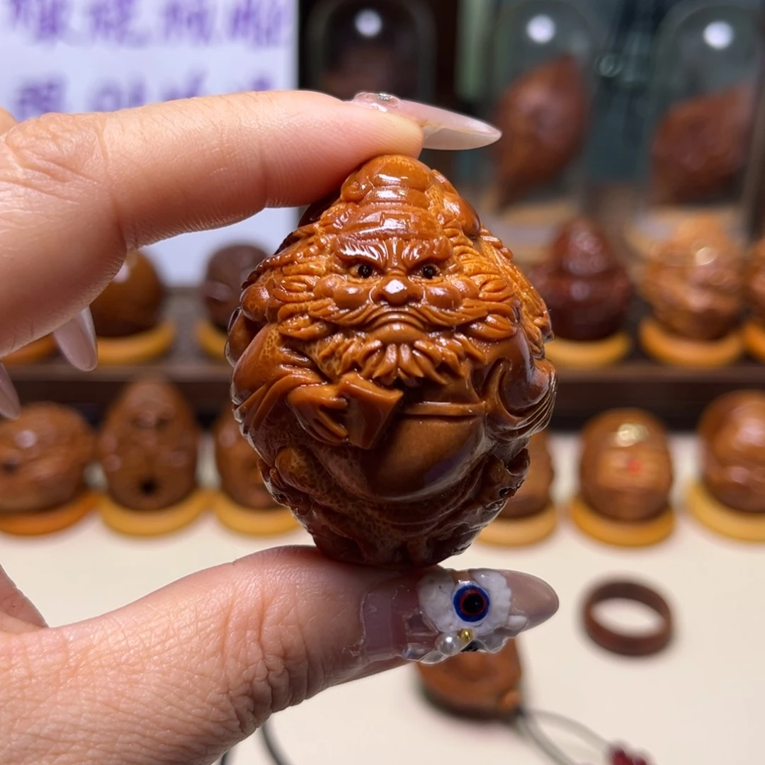 橄榄核把件锐**取钟馗一颗大尺寸
