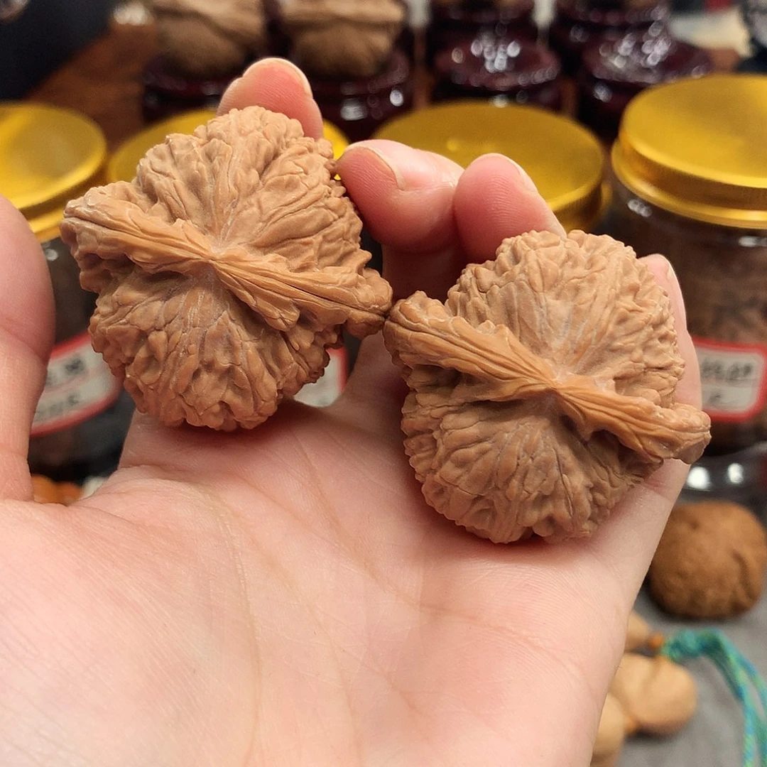 吊坠文玩核桃41 白狮子
