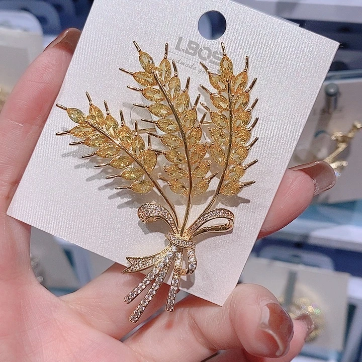 锆石铜合金麦穗胸针 大气上档次