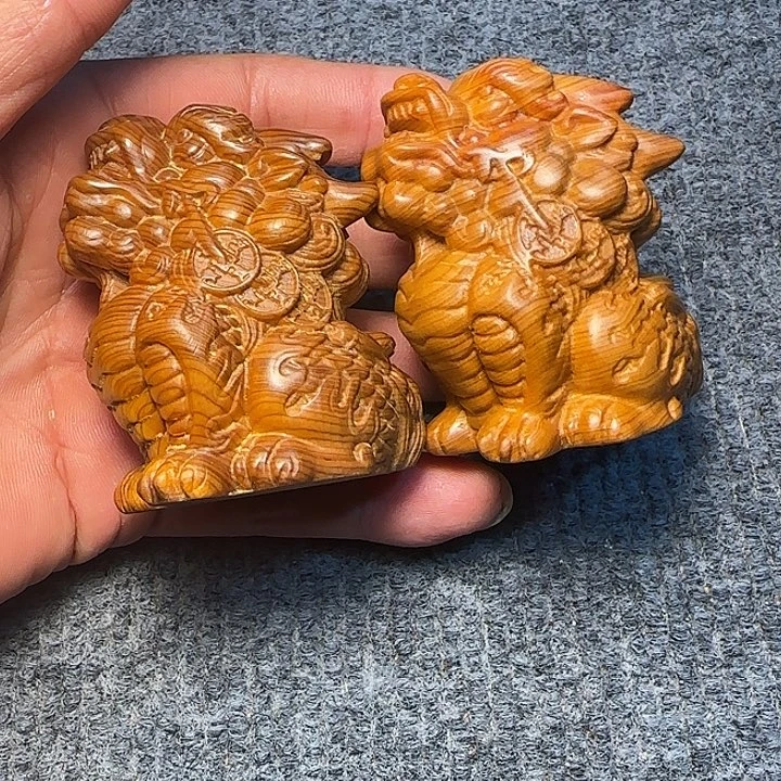 柏木（崖柏）全陈化老料把件一个