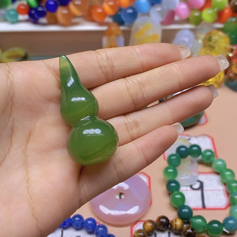 【闪购商品】玛瑙/玉髓颈饰未镶嵌美**霞