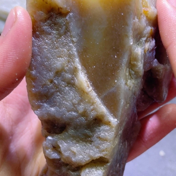 和田玉（糖玉）未镶嵌珠宝半成品