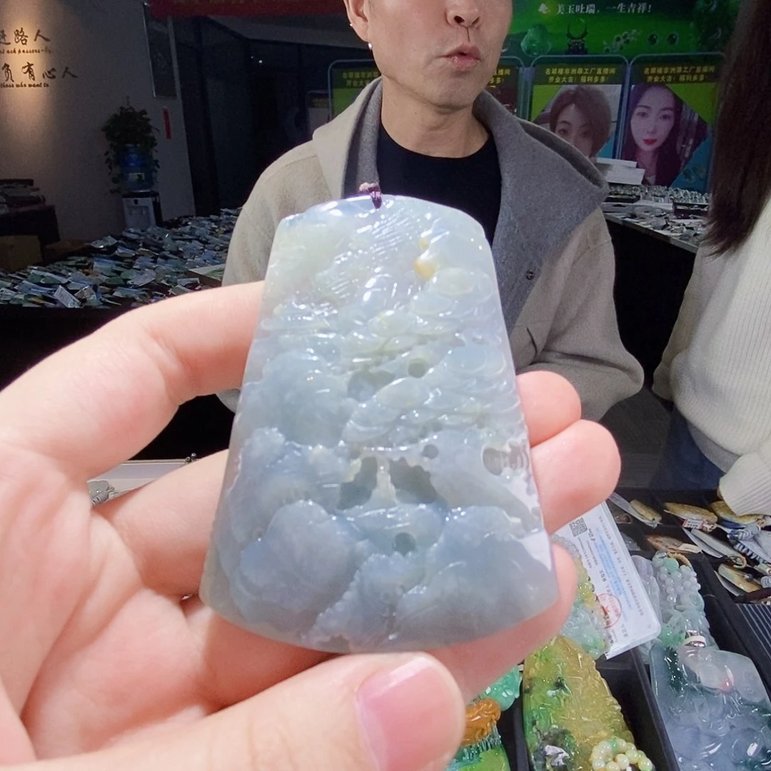 颈饰未镶嵌翡翠翡翠