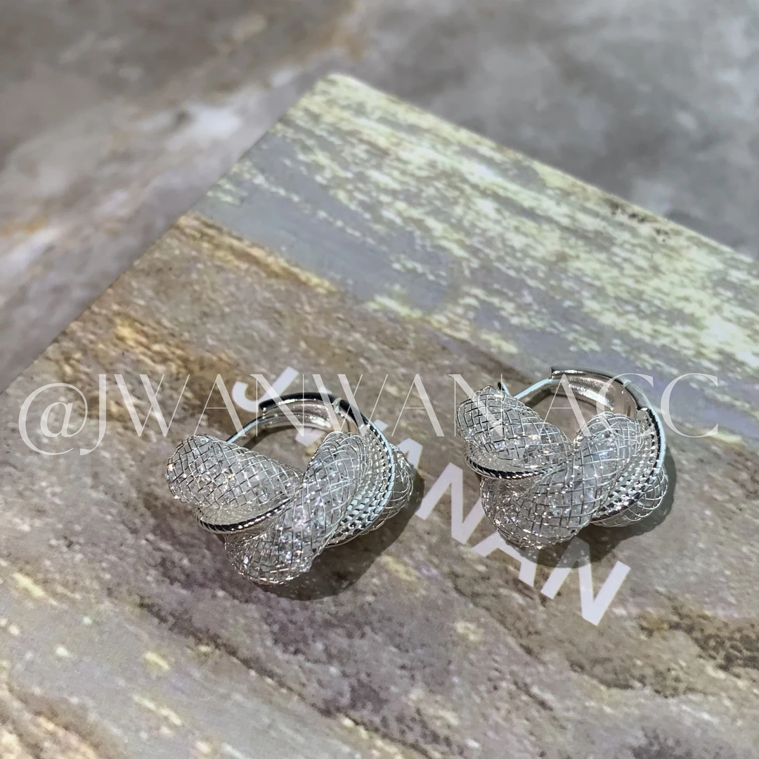 铜合金耳饰 夏日麻薯.星光纽结圆圈耳环01ED3024SM