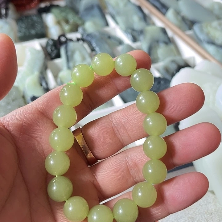 和田玉未镶嵌吊坠(不含链)