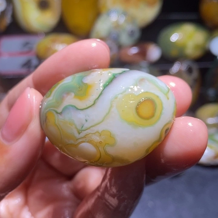 未镶嵌玛瑙/玉髓珠宝奇石