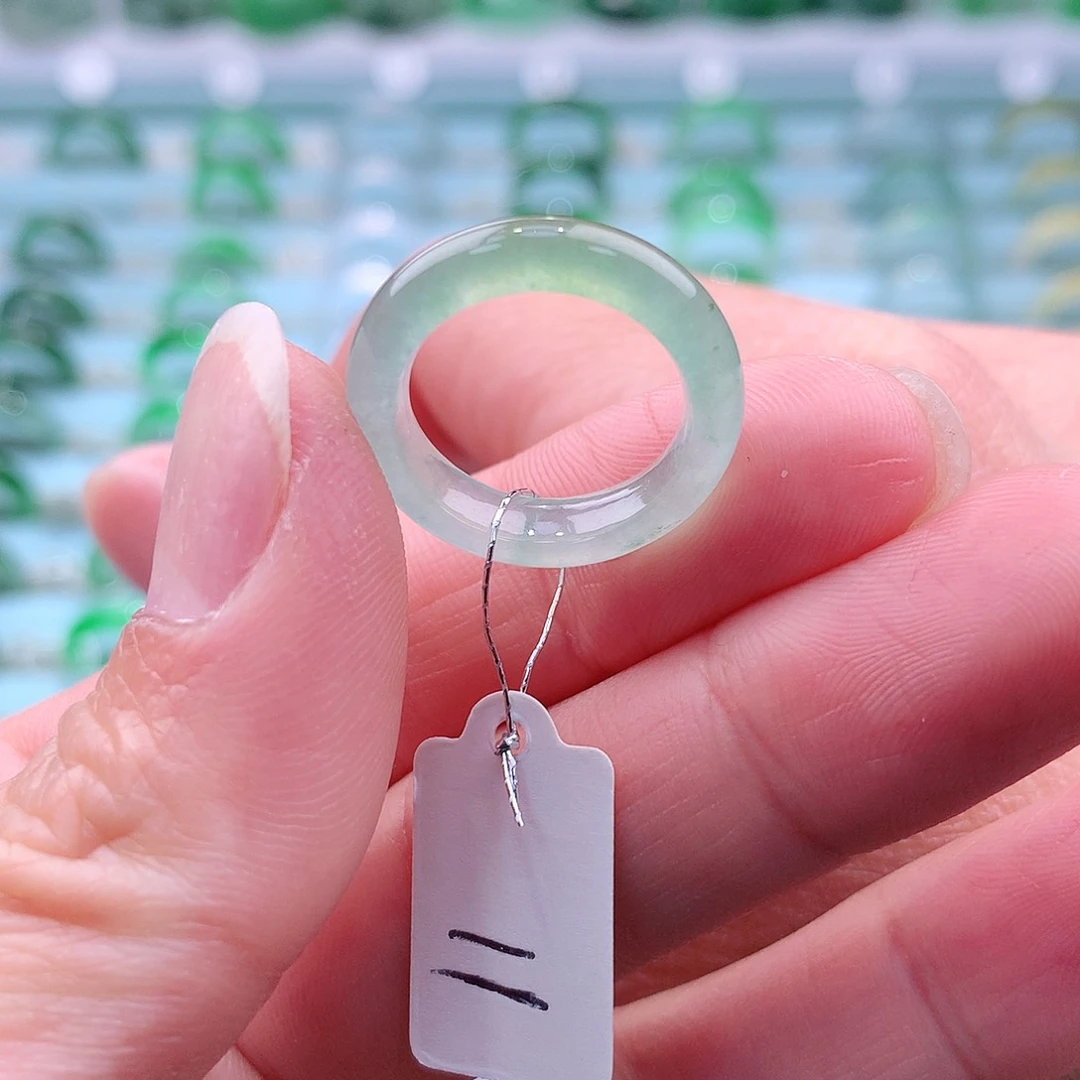 翡翠戒指未镶嵌A货缅甸翡翠