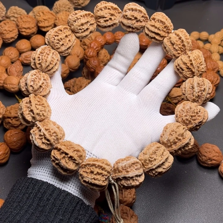 @***@文玩核桃手串龙脊