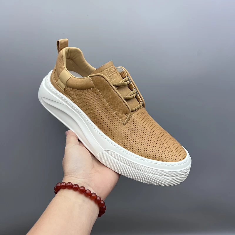 夏季新品头层牛皮男士休闲鞋舒适透气镂空男款板鞋轻便百搭小单鞋