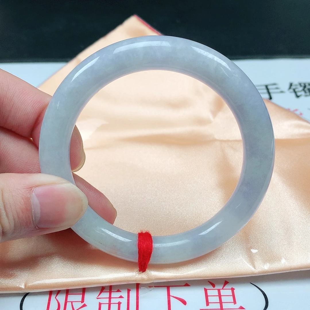 翡翠手镯未镶嵌圈56