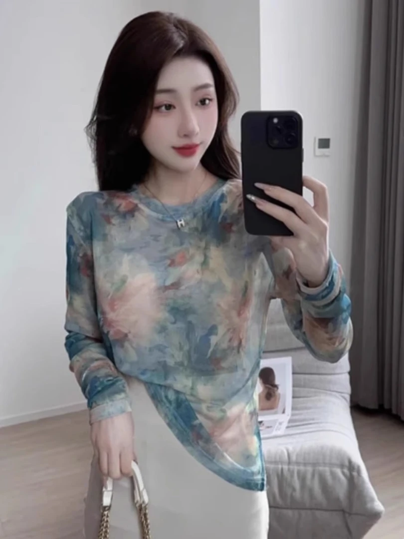 复古薄款扎染长袖t恤女2025新款爆款夏季宽松设计感防晒罩衫上衣