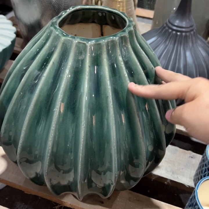 陶瓷花瓶摆件外贸出口微瑕捡漏高30口9公分上釉不均