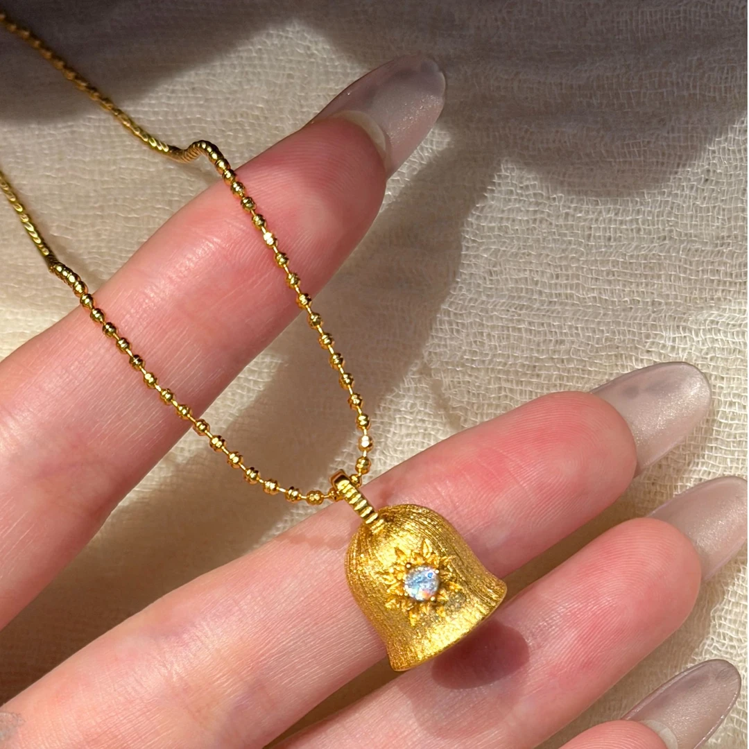 铜合金项链 丝绒拉丝小铃铛项链  新中式中古轻奢点钻小铃铛项链