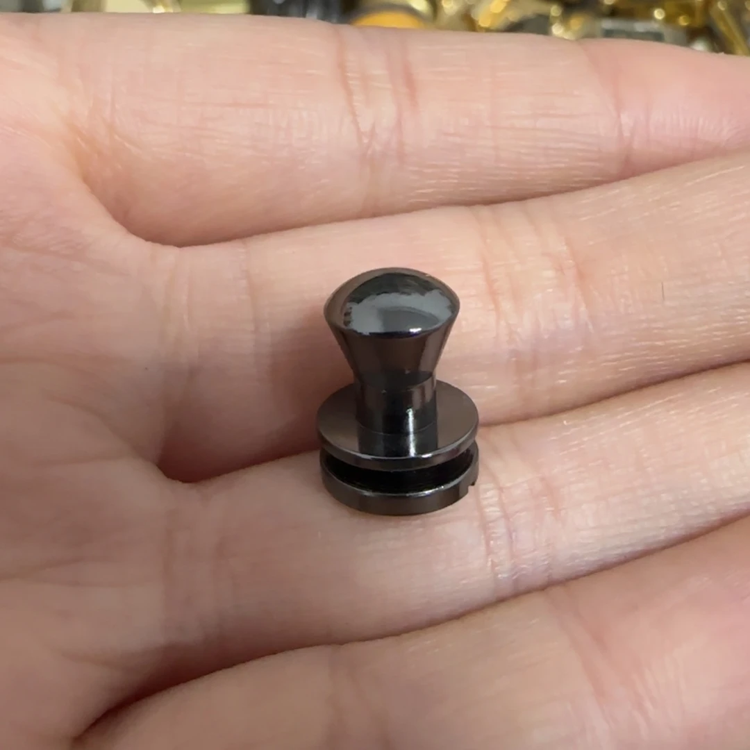 8毫米奶嘴钉10元20个