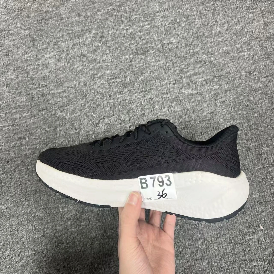 3号上新款男女高端户外休闲鞋 B793