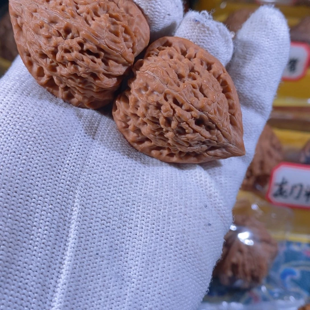 吊坠文玩核桃清*…一抹红