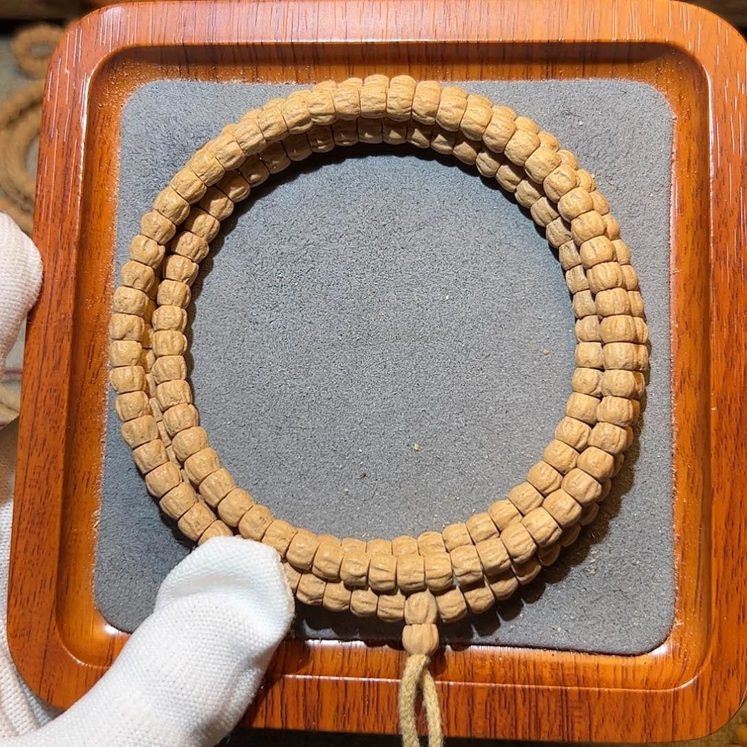 吊坠柏香籽/百香籽黄油皮方块顺6.5+