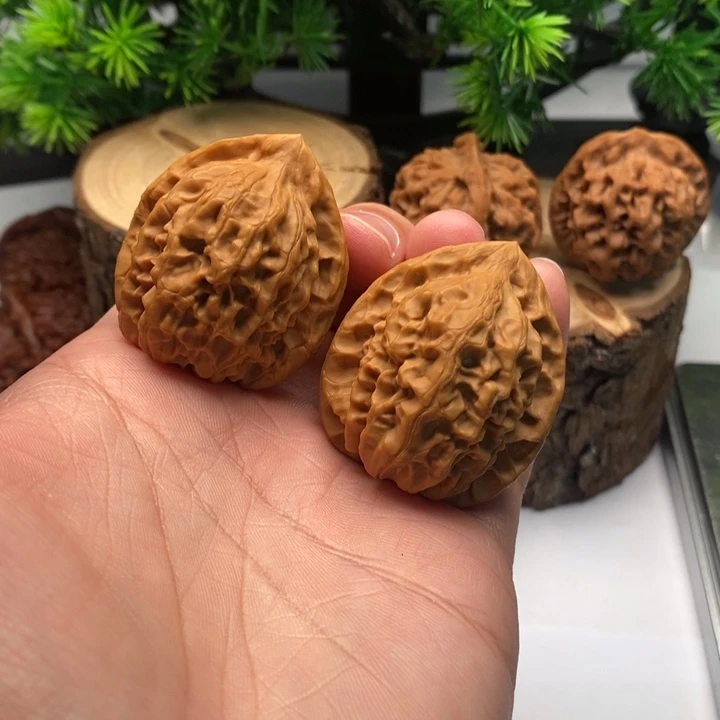 把件文玩核桃36佛塔