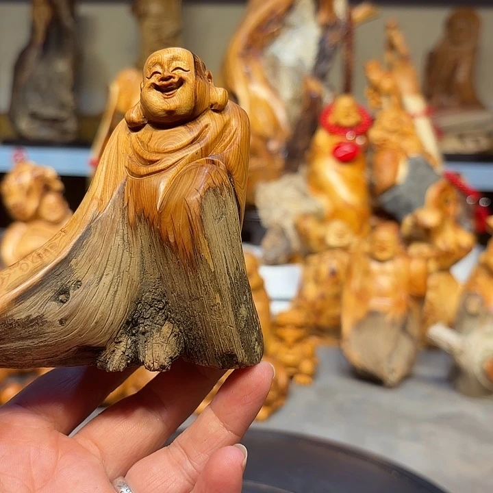 柏木太行崖柏弥勒佛