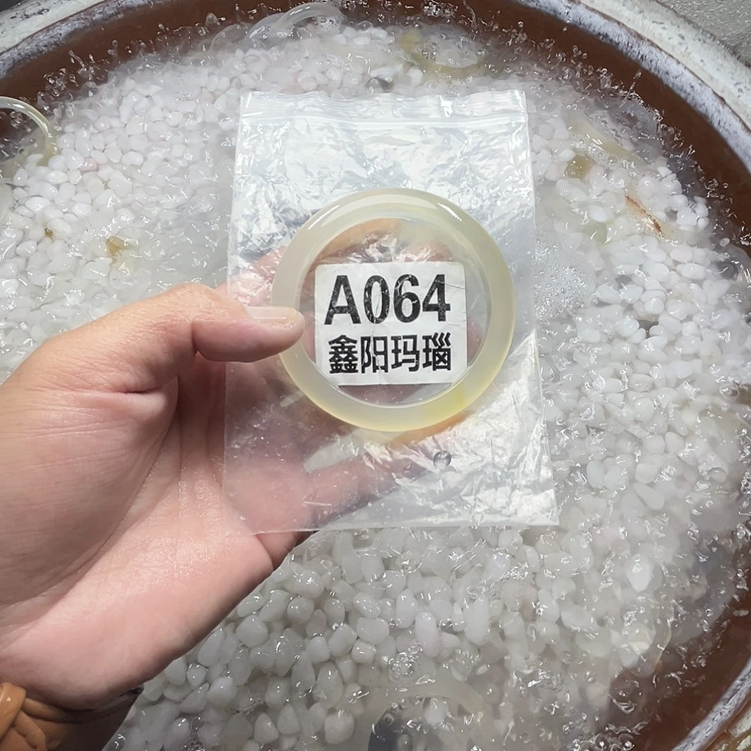 快***睡手镯玛瑙/玉髓未镶嵌