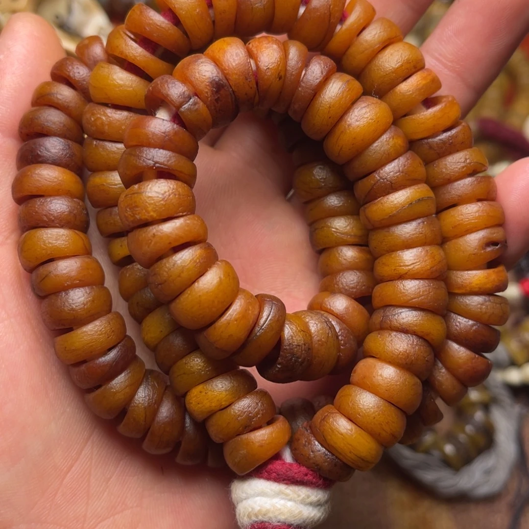 大叶紫檀（黑酸枝木类）