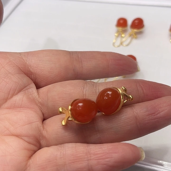 南红玛瑙耳饰银S925镀金镶嵌