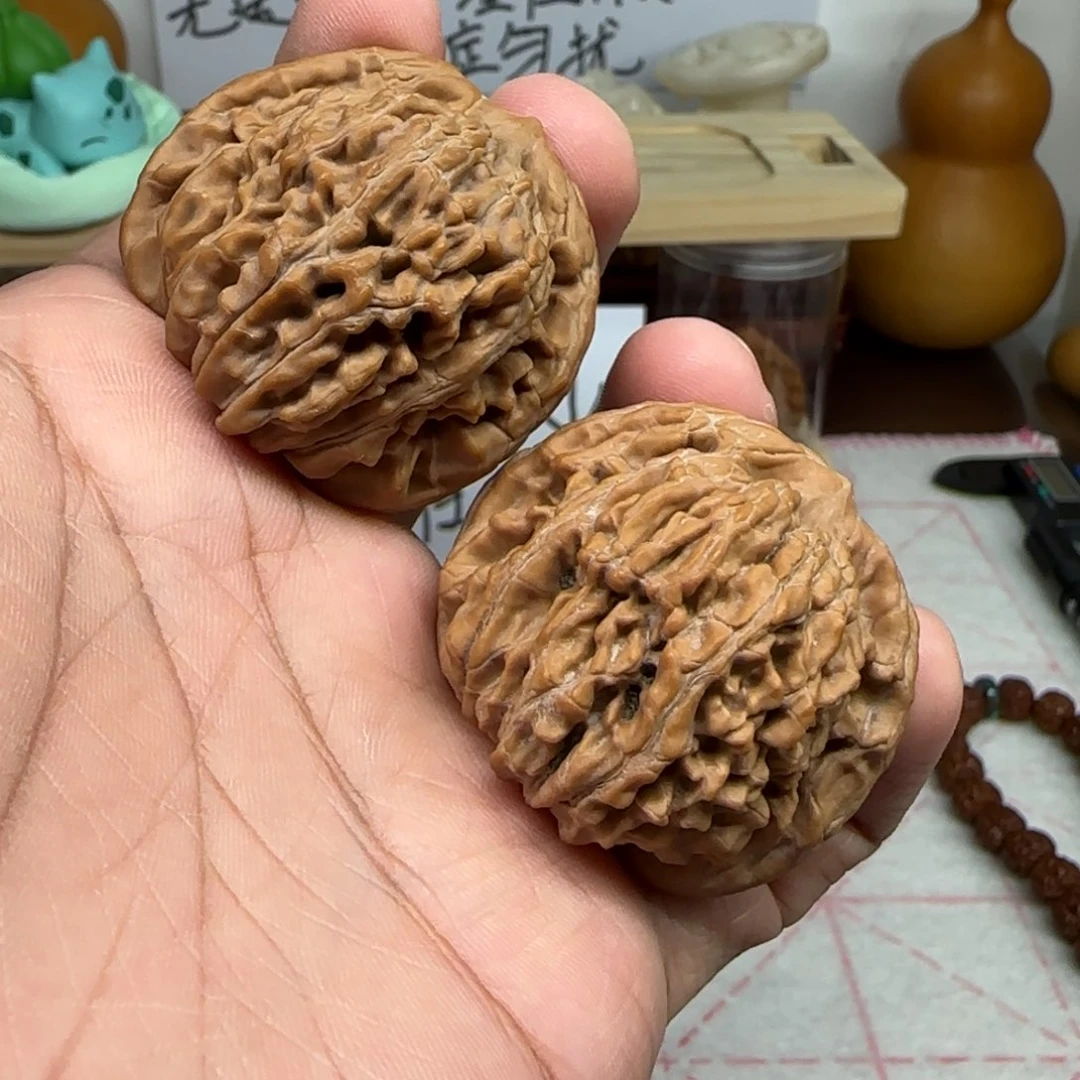 文玩核桃把件S102平谷山地楼（微磕）43全品无修白茬