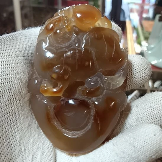 玛瑙留皮貔貅把件，，，