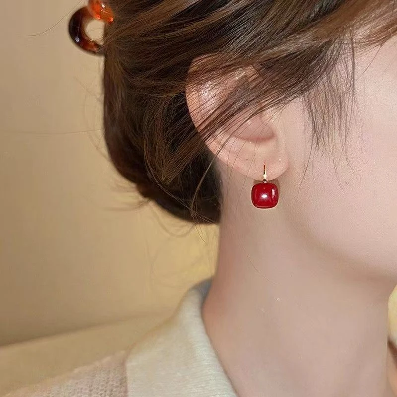 铜合金耳饰 红色轻职风耳环红色喜庆耳饰百搭小众复古镶嵌N3741