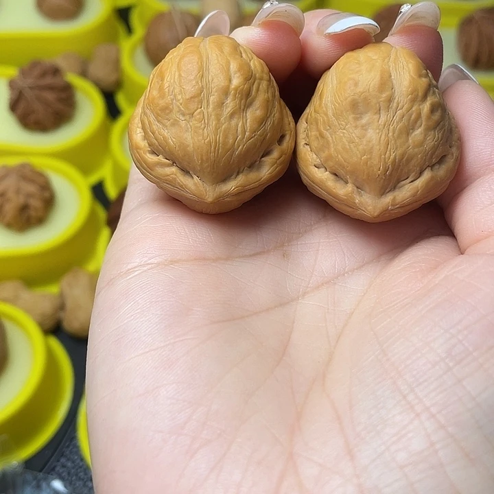 樱***子吊坠文玩核桃青蛙