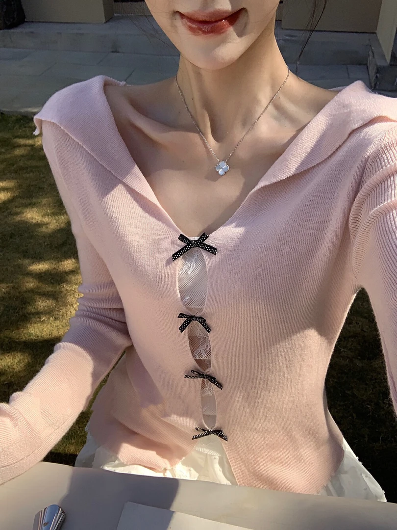 F·【桃之夭夭】早春甜美气质温柔百搭小众蕾丝拼接蝴蝶结长袖针织衫