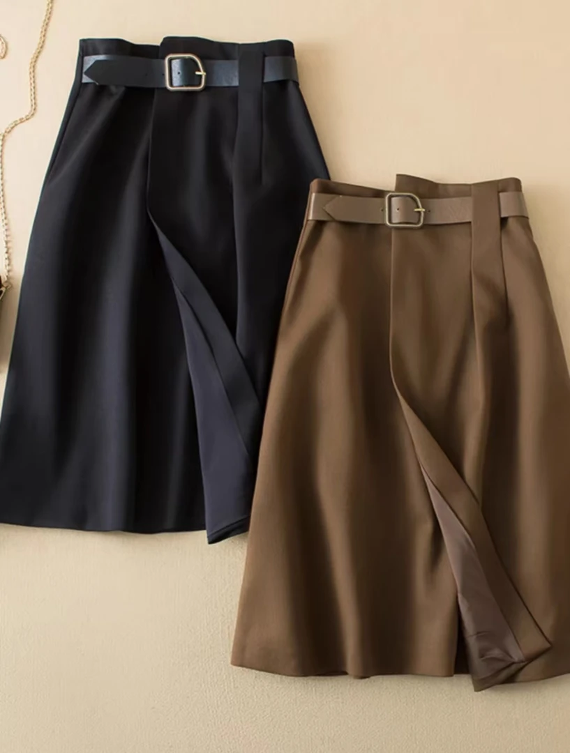 B8605优雅通勤利器 干净利落显瘦百搭不规则斜裁A型半身裙