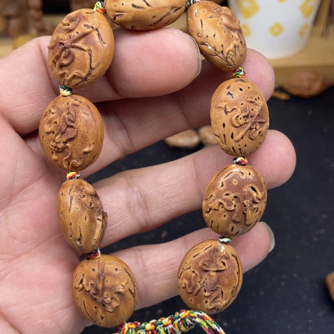 桃核雕刻暗八仙手串