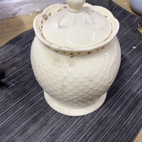 微瑕,不能明火,口径10高度13