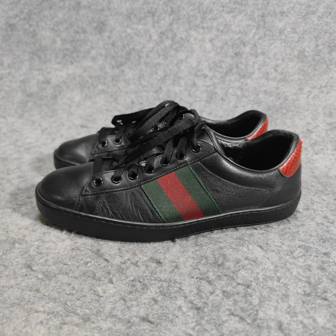 95新 GUCCI/古驰 【41码】正品 小牛皮黑色休闲板鞋 公价七千无原盒