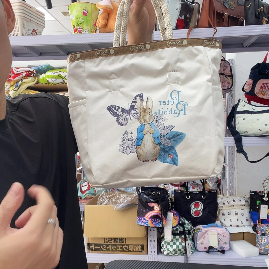 PU化妆包等产品和产品